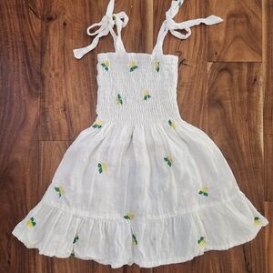 Mario Romano Italian Smocked White Linen Dresses With Lemon Embroidery. XS. 2T